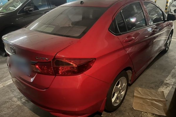 Honda City 2017, 56700 км, за 6021 USD