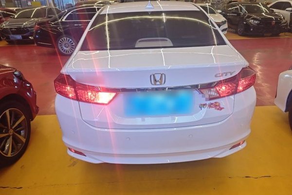 Honda City 2018, 115100 км, за 7243 USD