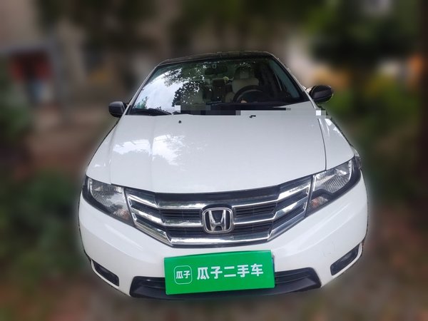 Honda City Classic 2014, 55800 км, за 4221 USD