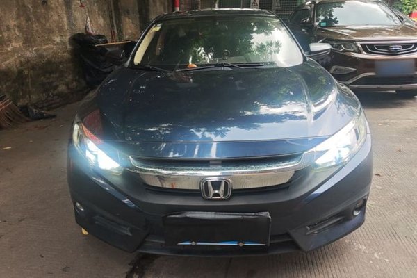Honda Civic 2016, 48800 км, за 8378 USD - фото 2