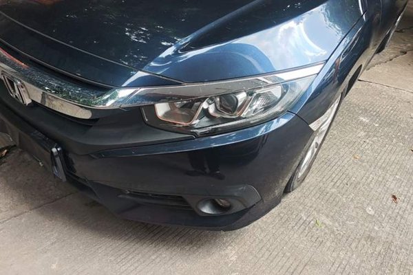 Honda Civic 2016, 48800 км, за 8378 USD - фото 8