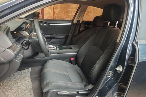Honda Civic 2016, 48800 км, за 8378 USD - фото 17