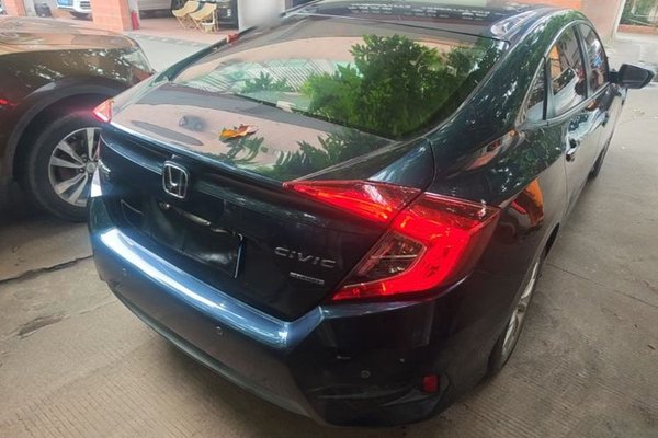 Honda Civic 2016, 48800 км, за 8378 USD - фото 6