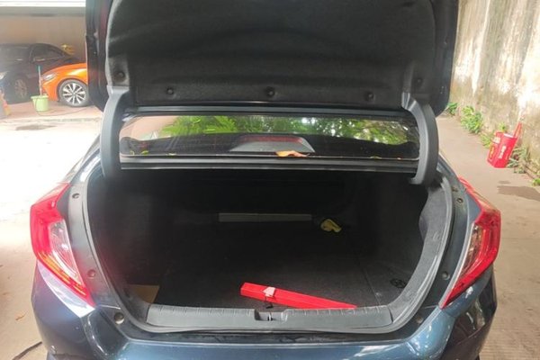 Honda Civic 2016, 48800 км, за 8378 USD - фото 22