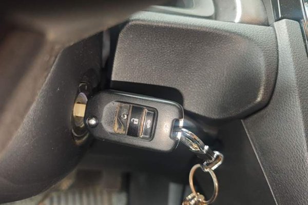 Honda Civic 2016, 48800 км, за 8378 USD - фото 23