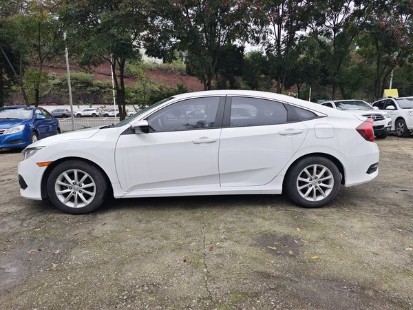 Honda Civic 2016, 85900 км, за 7659 USD