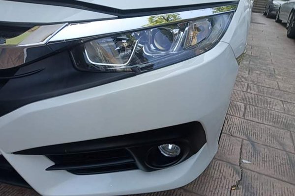 Honda Civic 2016, 89300 км, за 7628 USD - фото 9