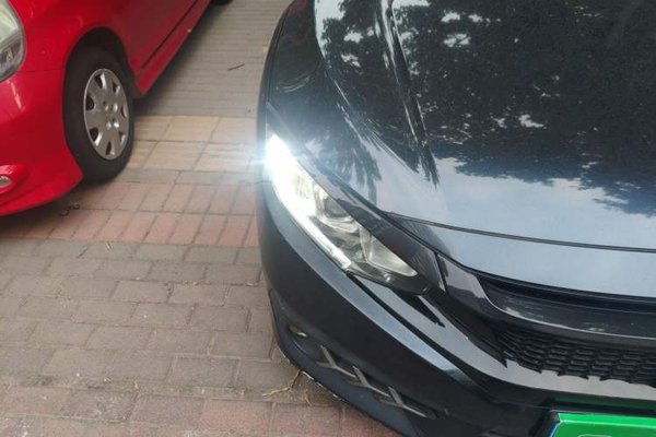 Honda Civic 2016, 163200 км, за 7133 USD - фото 7