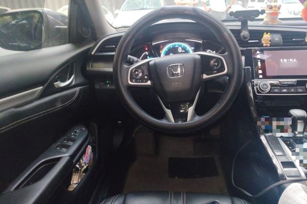 Honda Civic 2016, 163200 км, за 7133 USD - фото 11