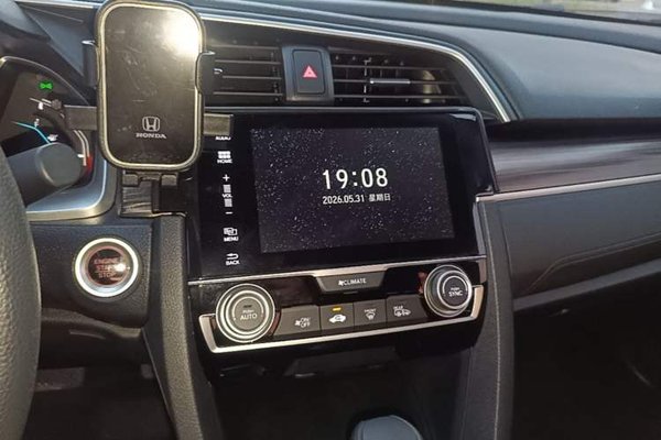 Honda Civic 2016, 53800 км, за 13028 USD - фото 15