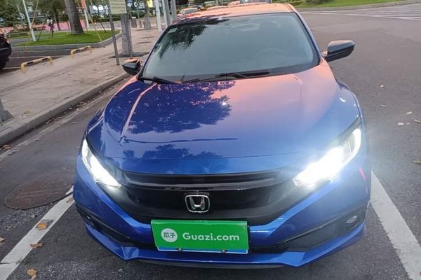 Honda Civic 2016, 53800 км, за 13028 USD