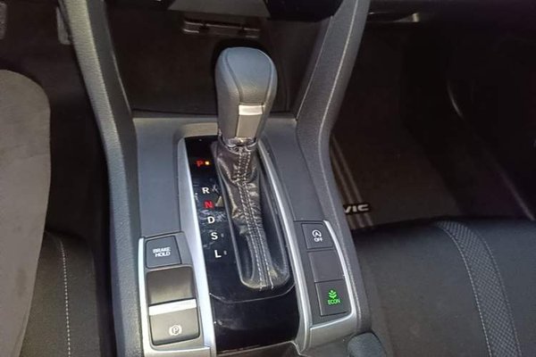 Honda Civic 2016, 53800 км, за 13028 USD - фото 16