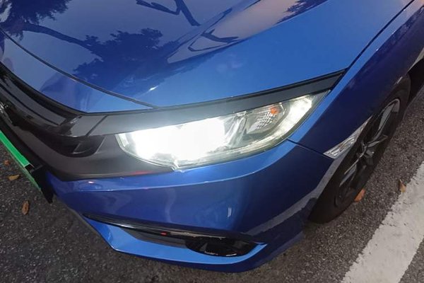Honda Civic 2016, 53800 км, за 13028 USD - фото 8