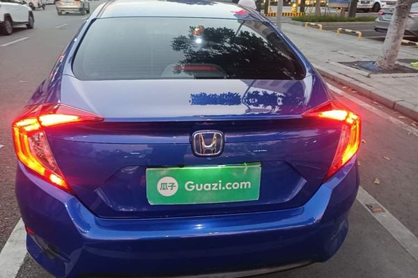 Honda Civic 2016, 53800 км, за 13028 USD