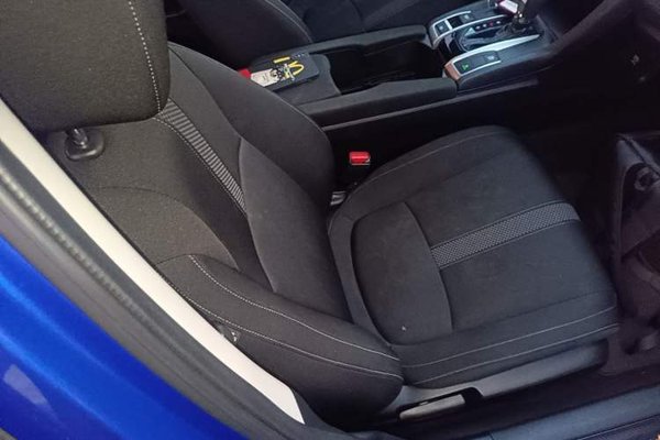 Honda Civic 2016, 53800 км, за 13028 USD - фото 19