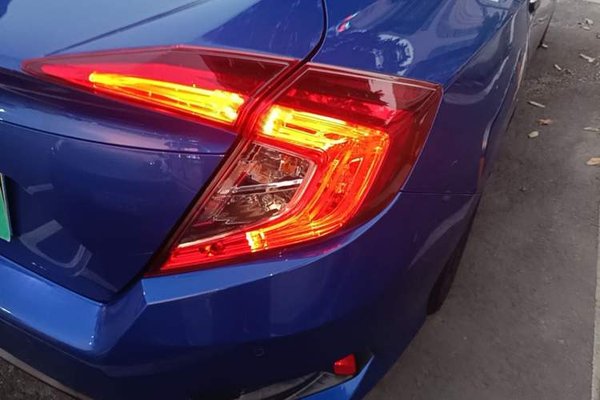 Honda Civic 2016, 53800 км, за 13028 USD - фото 9