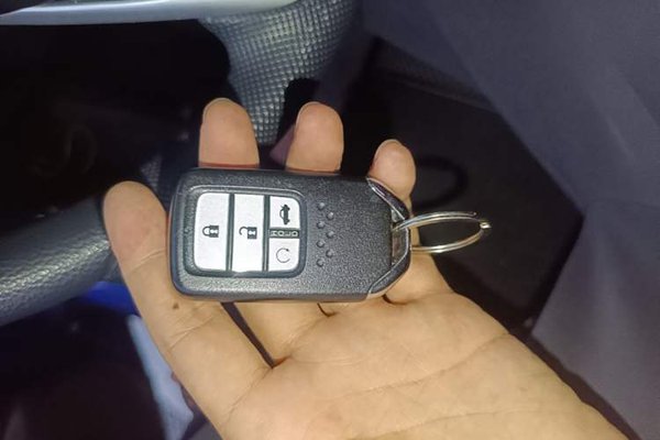 Honda Civic 2016, 53800 км, за 13028 USD - фото 23
