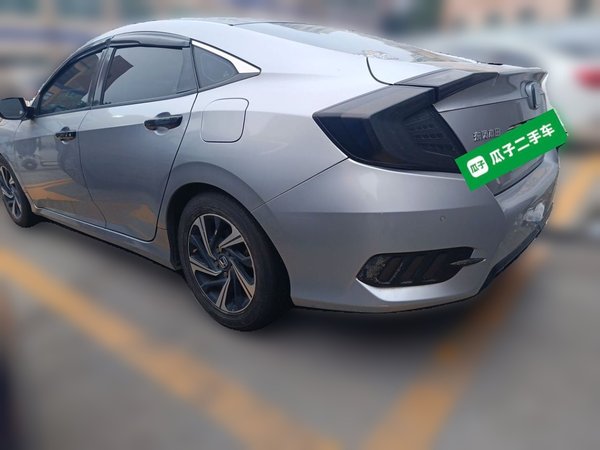 Honda Civic 2016, 92000 км, за 8831 USD