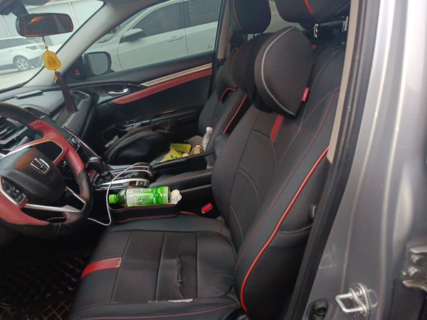 Honda Civic 2016, 92000 км, за 8831 USD - фото 16