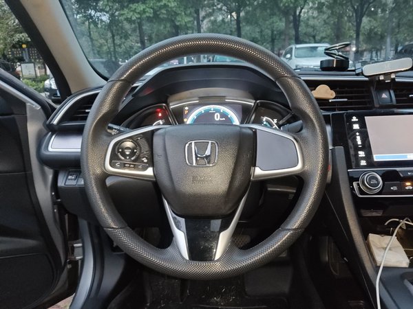 Honda Civic 2016, 96500 км, за 9151 USD - фото 16