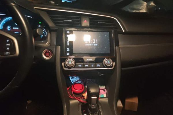 Honda Civic 2016, 120500 км, за 7969 USD - фото 14