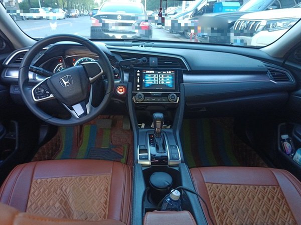 Honda Civic 2016, 120800 км, за 9999999 USD