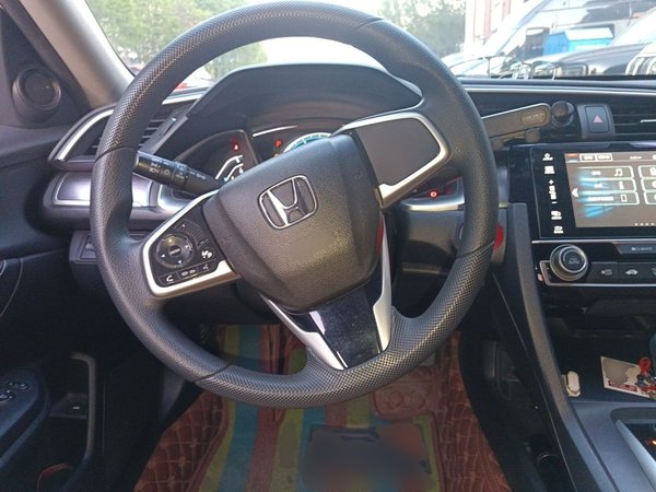 Honda Civic 2016, 120800 км, за 9999999 USD - фото 11