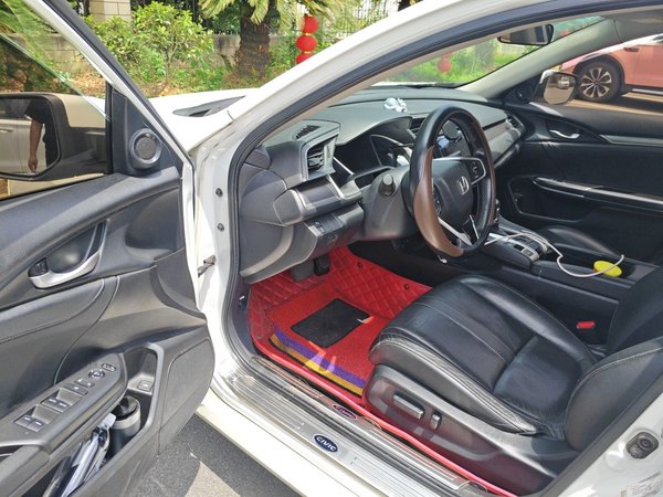 Honda Civic 2016, 145300 км, за 8713 USD - фото 14