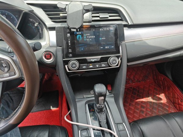 Honda Civic 2016, 145300 км, за 8713 USD - фото 11