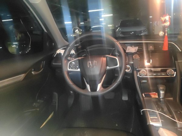 Honda Civic 2016, 147600 км, за 6302 USD - фото 11