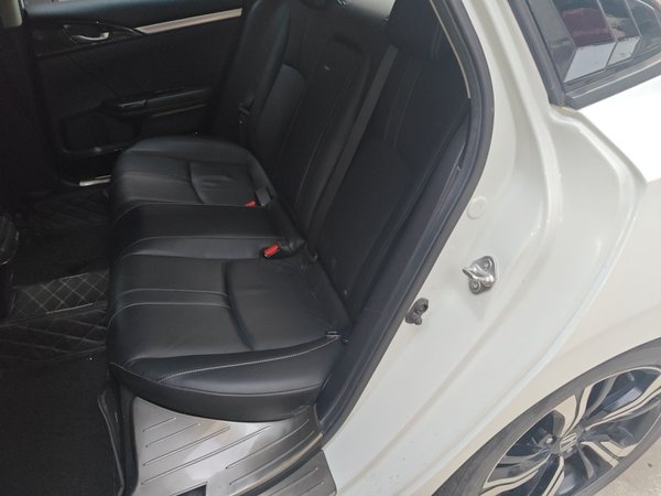 Honda Civic 2016, 60400 км, за 9022 USD - фото 18