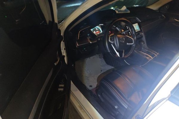 Honda Civic 2016, 60500 км, за 7436 USD - фото 17