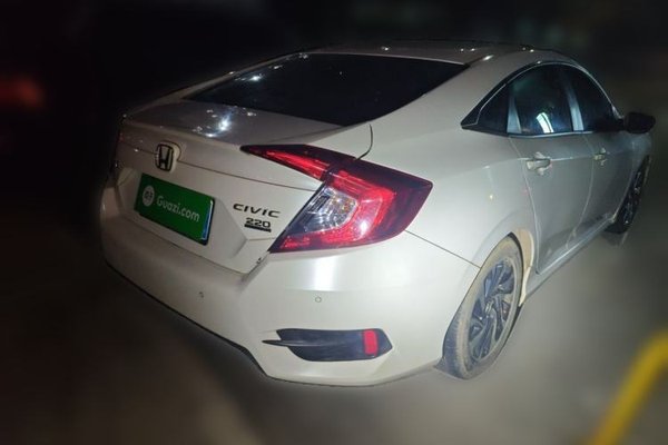 Honda Civic 2016, 60500 км, за 7436 USD - фото 6