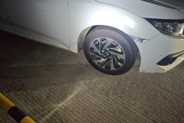 Honda Civic 2016, 60500 км, за 7436 USD - фото 8