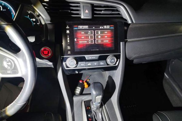 Honda Civic 2016, 70000 км, за 9259 USD - фото 10