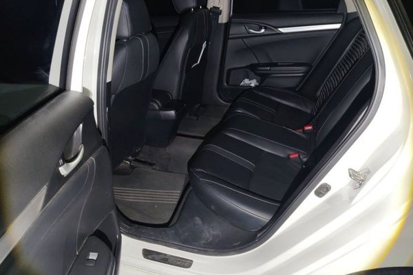Honda Civic 2016, 70000 км, за 9259 USD - фото 14