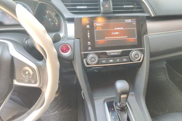 Honda Civic 2016, 80900 км, за 9045 USD - фото 10