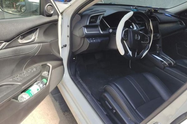 Honda Civic 2016, 80900 км, за 9045 USD - фото 13