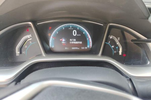 Honda Civic 2016, 80900 км, за 9045 USD - фото 8
