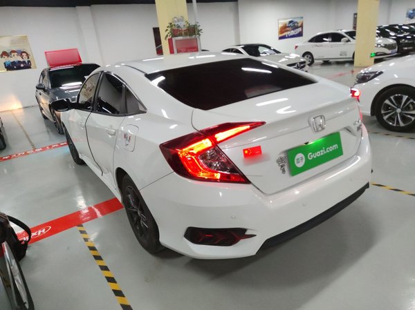 Honda Civic 2019, 99300 км, за 9713 USD