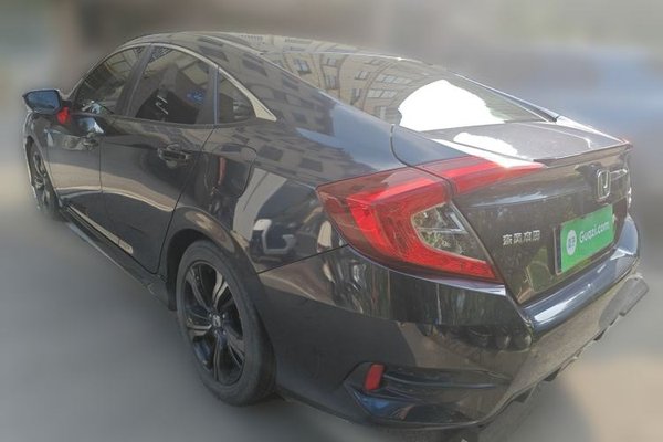 Honda Civic 2019, 63300 км, за 13779 USD