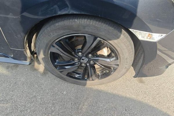 Honda Civic 2019, 63300 км, за 13779 USD - фото 8