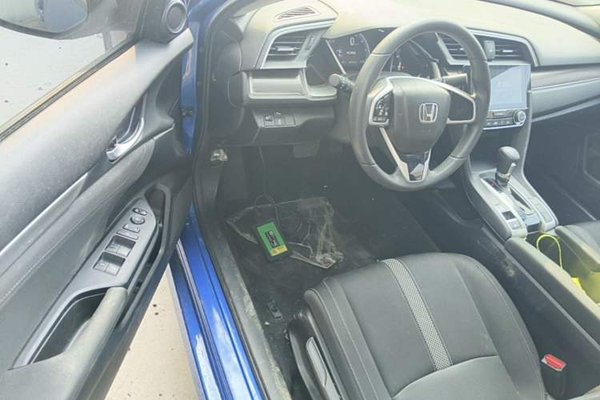 Honda Civic 2019, 63500 км, за 9853 USD - фото 24