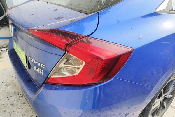 Honda Civic 2019, 63500 км, за 9853 USD - фото 14