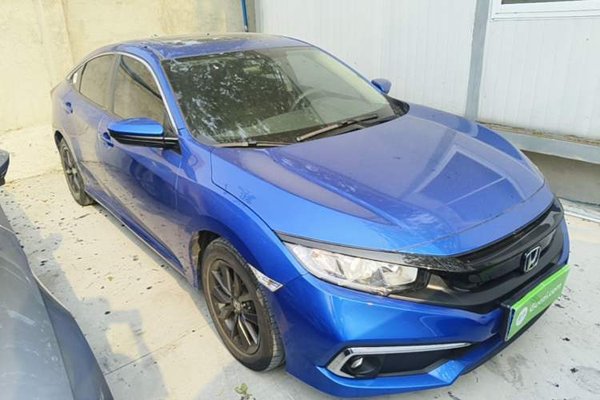 Honda Civic 2019, 63500 км, за 9853 USD