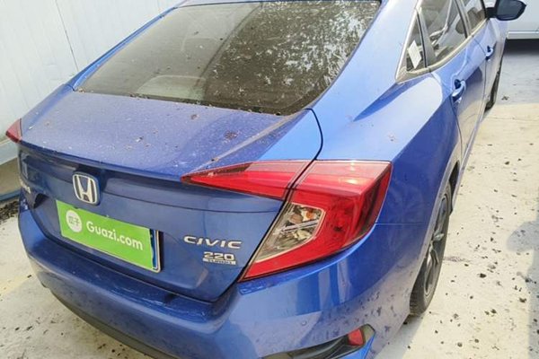 Honda Civic 2019, 63500 км, за 9853 USD