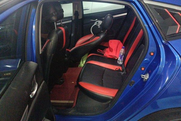 Honda Civic 2019, 68100 км, за 9572 USD - фото 18