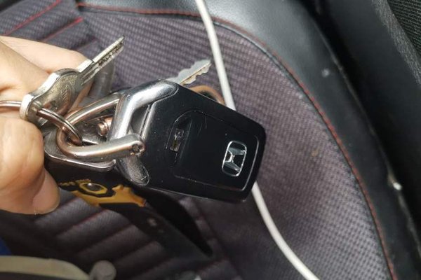 Honda Civic 2019, 68200 км, за 11473 USD - фото 17