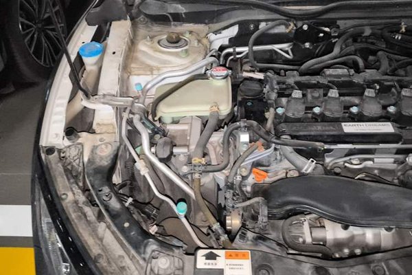 Honda Civic 2019, 36700 км, за 10718 USD - фото 23