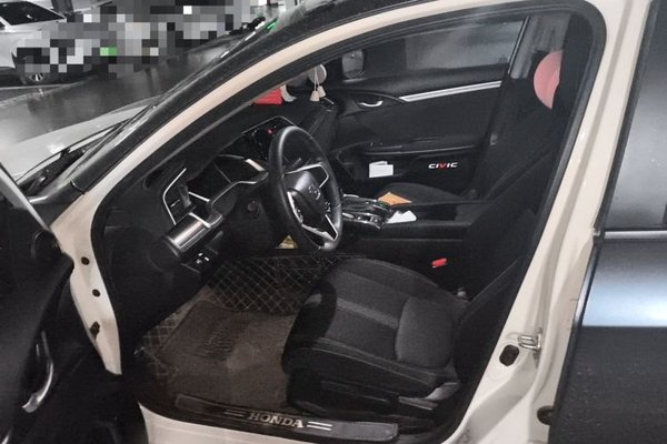 Honda Civic 2019, 36700 км, за 10718 USD - фото 15